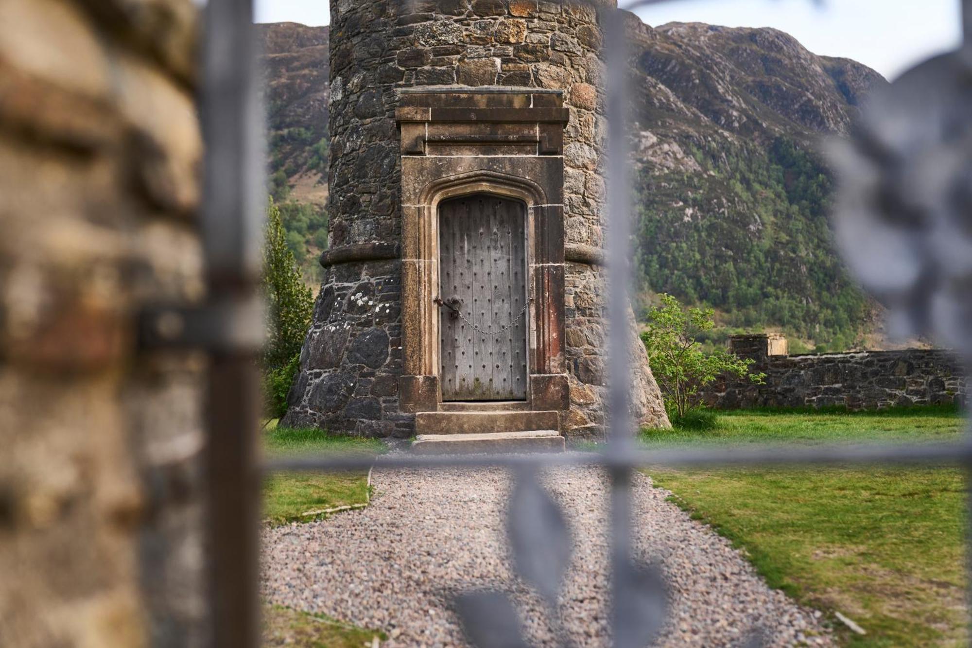 Stage House Bed & Breakfast Glenfinnan Exteriér fotografie